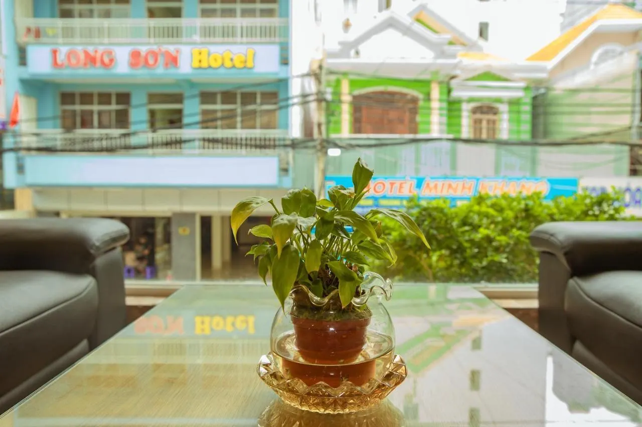 וונג טאו Thuy Trang Hotel